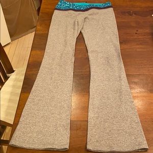 Ivivva grey flare pants